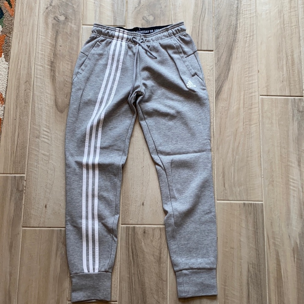 Greg Adidas sweatpants